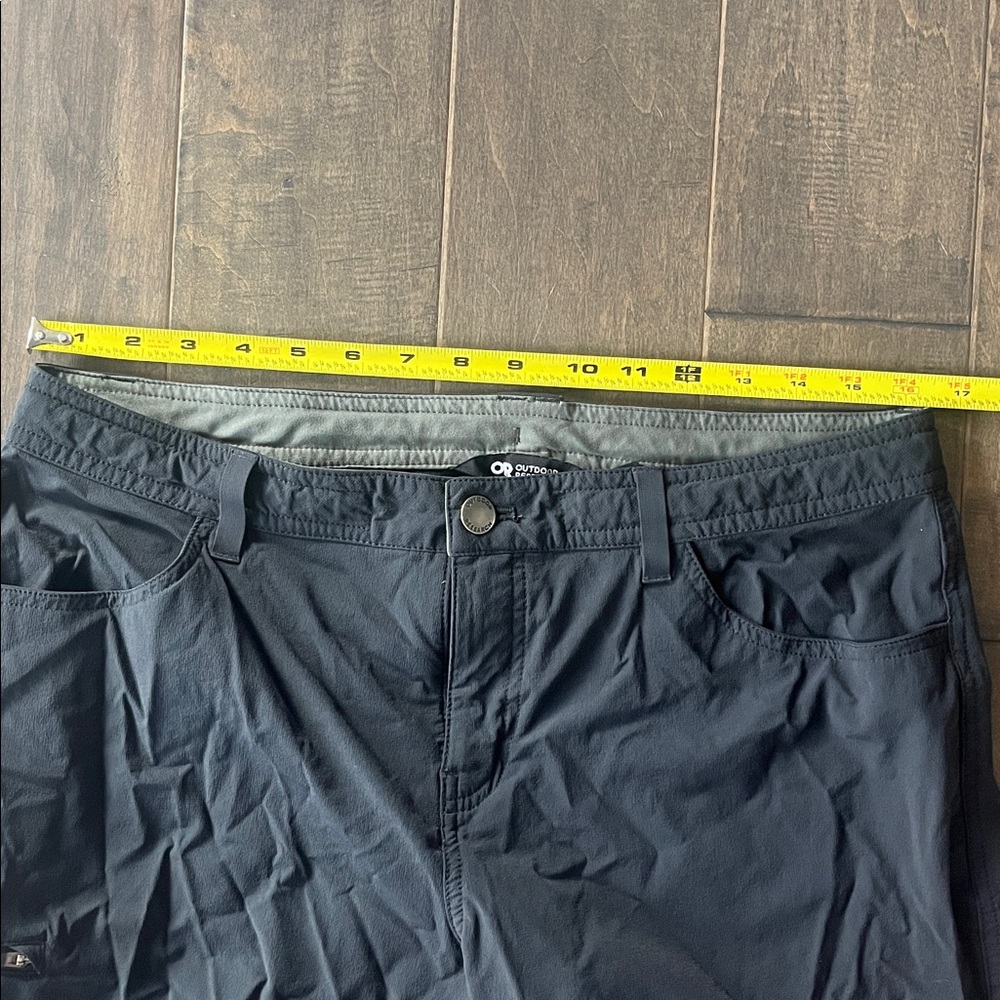 Outdoor Research Ferrosi Capris Black Size 12 - Picture 4 of 5